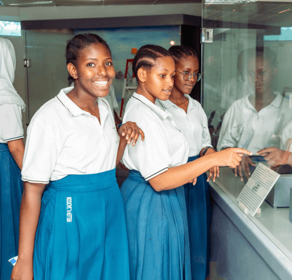 tusime_high_school_students